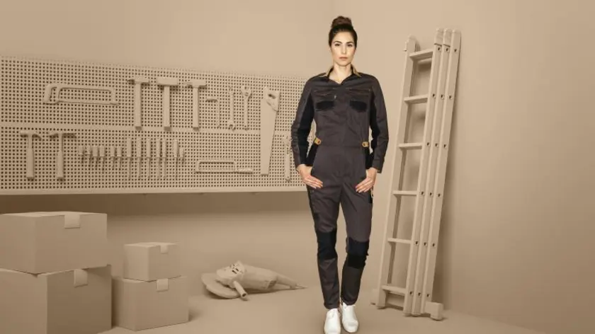 Mono_mujer