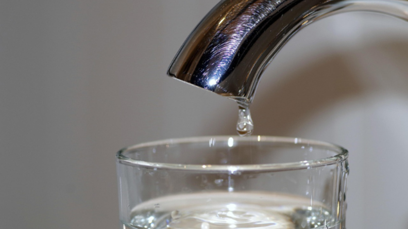 Cómo ahorrar agua fácil en la oficina