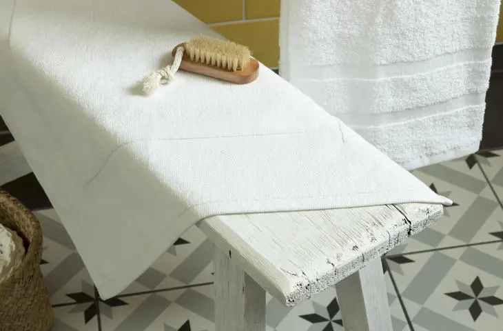 alfombra de baño cocoon