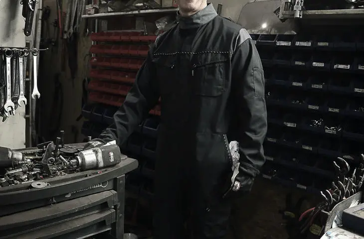 Vestuario laboral para almacén - Motion