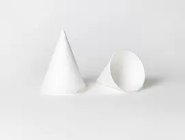 Vaso cónico de papel para fuentes